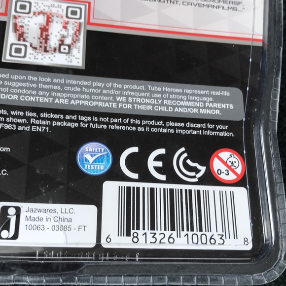 New Tube heroes DanTDM Minecraft hero pack wolf and plush figure - Picture 3 of 3